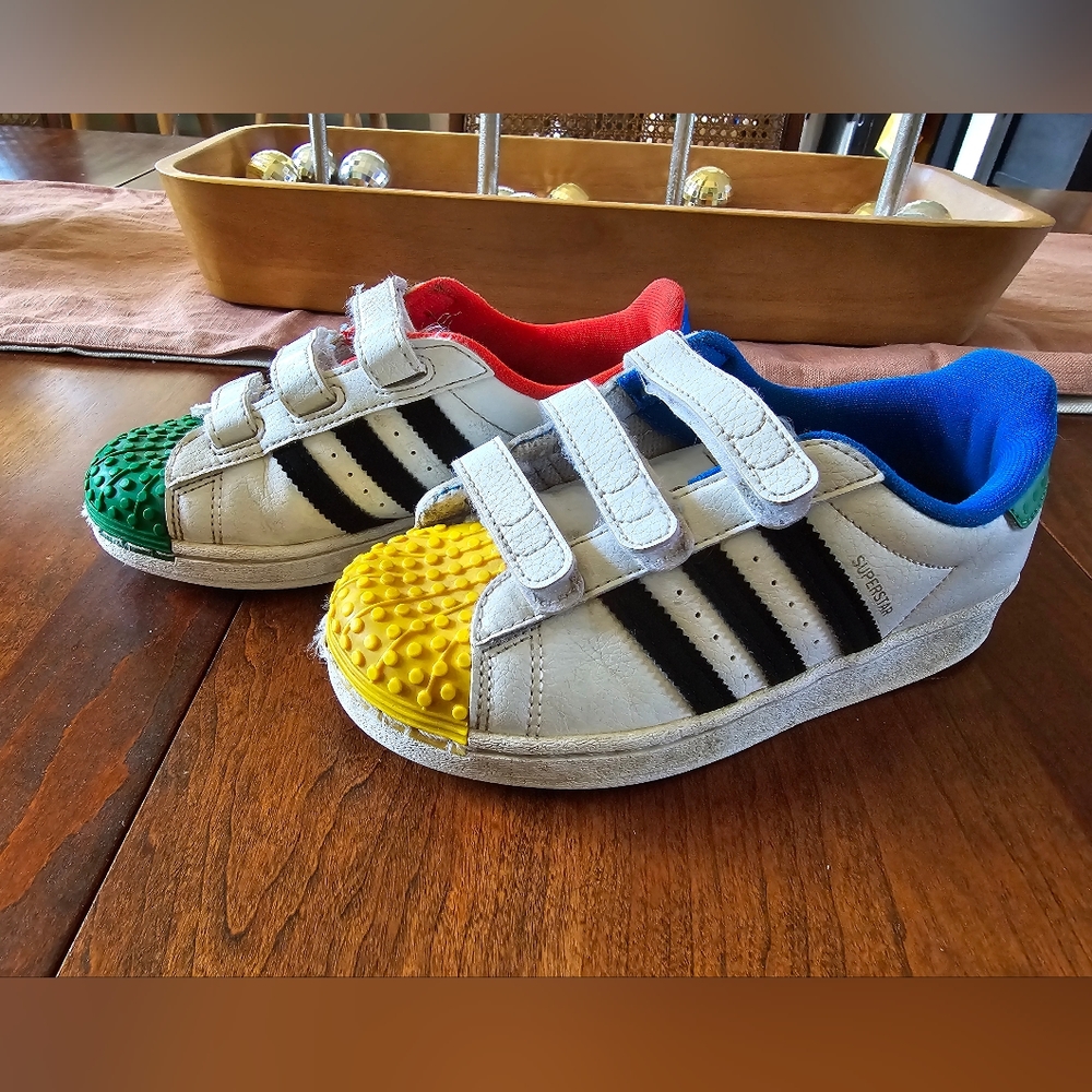 Adidas kids' original superstar x Lego sneakers size 1